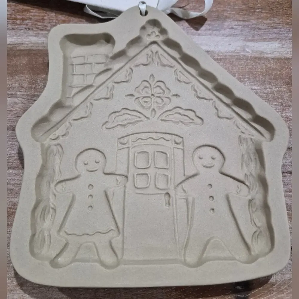 Vintage 1996 Brown Bag Cookie Artt Gingerbread House Cookie Mold With Recipes